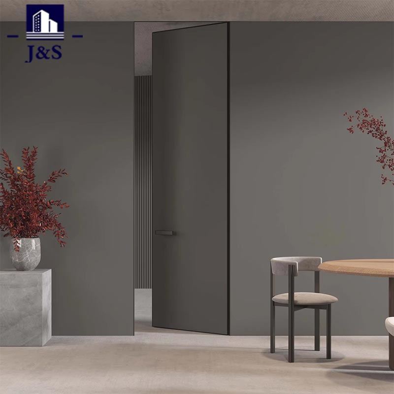 باب غير مرئي مخصص بدون إطار